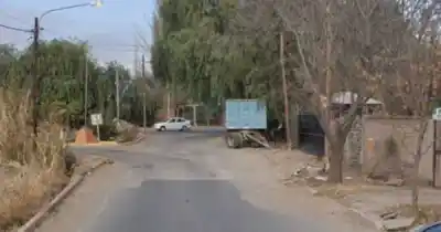 Lo amenazaron con un arma y le robaron todo: el violento asalto que dejó a un joven sin sus pertenencias