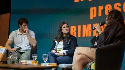 La periodista que revisó 6.000 libros para armar un libro que ya sorprende en Catamarca