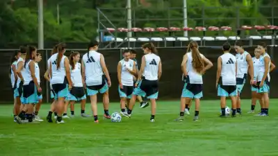 Dos pibas de Rosario viajan a un Mundial que Argentina nunca jugó