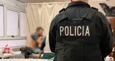 Caminaba de madrugada por San Vicente y terminó con un disparo en el pie: nadie sabe quién fue