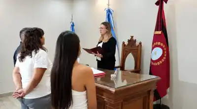 El Registro Civil celebró 27 casamientos en el fin de semana largo: por qué mañana solo hará dos