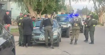 Gendarmes siguieron a un auto en Jáchal y el operativo terminó con un hallazgo que no esperaban