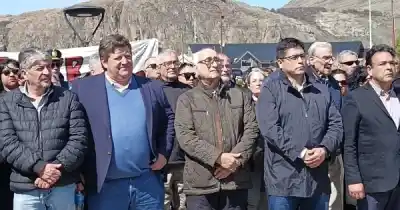 El Chaltén celebró 41 años y Vidal puso fecha al trámite que definirá 70 hectáreas