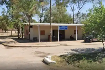 Dejó el celular sobre la mesa y cuando volvió ya no estaba: el dato que complica a un conocido