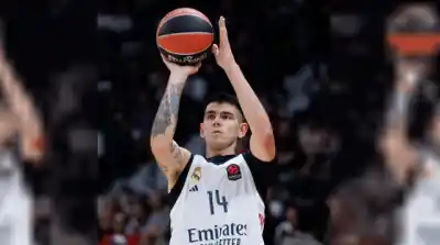 Deck vuelve al quirófano y la Selección se queda sin su estandarte