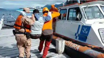 El plan que activaron en el lago para sacar a un turista lesionado del Bosque de los Arrayanes