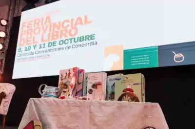 Selva Almada, Sasturain y Rep pasaron por Concordia: así fue el cierre de la Feria del Libro