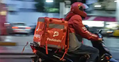 Andan en moto todo el día y facturan más de un millón: cuánto les queda en el bolsillo a los riders de San Juan