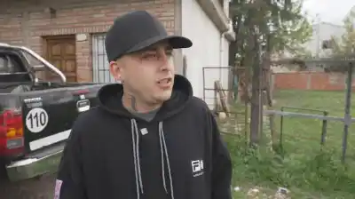 Le disparó seis veces al auto del sodero que le llevaba agua a su ex: "Si estaba adentro, mataba a una de mis hijas"