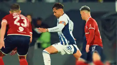 El gol que Independiente festejó y la AFA terminó de explicar con un audio