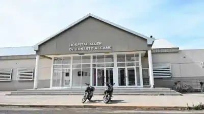 Una adolescente de 14 años murió en Allen: demoraron a un joven y esperan la autopsia