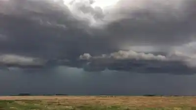 La primavera se puso otoñal: lluvias dispersas y fresco para el campo, pero hay zonas que esperan más agua