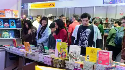 La Feria del Libro de Rosario no para: la perlita que arrastra multitudes al Fontanarrosa