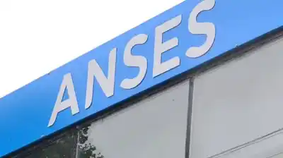 ANSES vuelve a pagar desde este martes: quiénes cobran primero