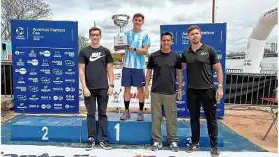 Santa Fe tiene un nuevo rey del triatlón: quién es el atleta que se quedó con la Copa en la Costanera
