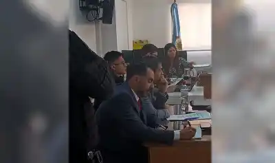 Lo esperó con el auto en marcha y la llevó a la fuerza: el detalle que no pudo esquivar