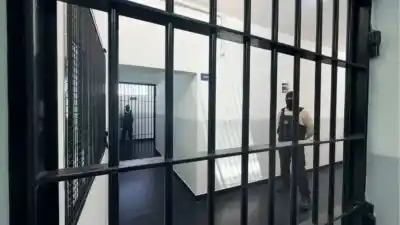 Un juez revisó la condena de un preso por tres homicidios: la pena que ahora deberá cumplir