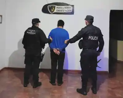 Seis detenidos en Misiones: uno salió a la calle con un machete y no terminó bien