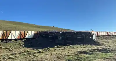 Un descarrilamiento, un hallazgo cerca de la locomotora y una sospecha que YCRT no puede esquivar