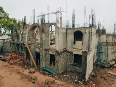 La capilla que crece en Mendoza a fuerza de donaciones: el pedido del padre Scandura para no frenar la obra