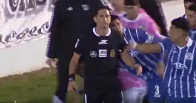 Le mostraron el penal por celular, dio marcha atrás y su explicación descolocó a todos