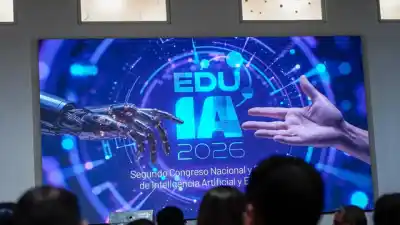 La Rioja capacita a 500 docentes en inteligencia artificial: qué herramientas se llevan al aula