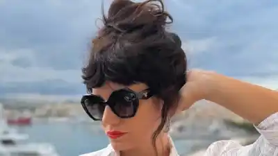 La actriz que revolucionó las redes con su estilo en Italia: ¿Qué secretos esconden sus looks?