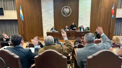Santiago del Estero: los diputados apuntaron contra el ajuste y aprobaron un paquete de declaraciones