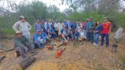 Motosierras en el monte formoseño: el oficio que ya tiene futuro asegurado