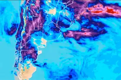 Entre Ríos bajo un bloqueo atmosférico: qué días conviene tener el paraguas a mano