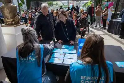 Lanús entregó más de 200 Pases Libres Multimodales: qué incluye el beneficio
