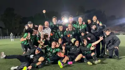 Perdían 2-1 en el final, pero el arquero sanjuanino se puso el equipo al hombro