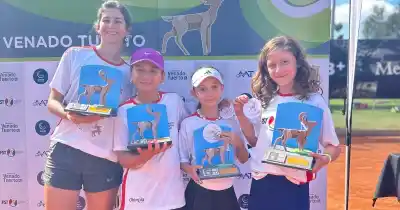Un podio inesperado: lo que lograron estos jóvenes tenistas en el torneo nacional