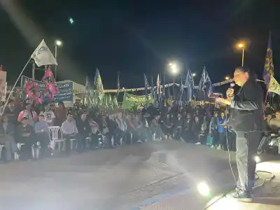 Parola apuntó contra el ajuste y marcó el límite del peronismo en el Congreso