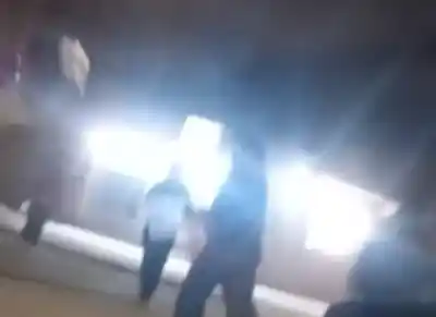 Salta: vecinos del sudeste denuncian que las bandas se pelean a piedrazos y ya les rompen las casas