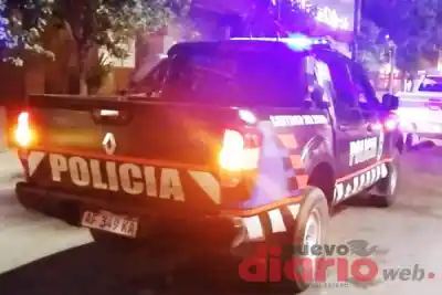 Se agarraron a golpes frente a un bar de Colonia El Simbolar: uno cayó al piso y la paliza siguió