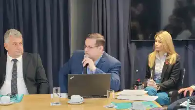 El desalojo que amenaza a familias de El Soberbio llegó a la Legislatura: qué se aprobó