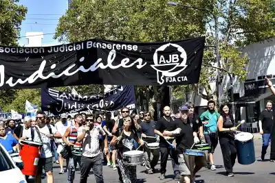 El gremio judicial anunció una medida de fuerza que paralizará la actividad en todos los departamentos