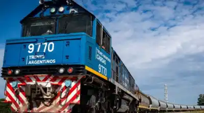 Sáenz y el PJ presionan por el Belgrano Cargas: qué exigen para el C14 y el C15