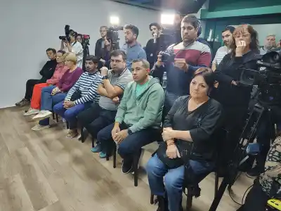 Sander ningunea el acto del PJ y lanza una advertencia que preocupa a propios y ajenos