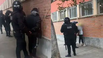 El 911 los vio en la calle Chacho Peñaloza y seis terminaron identificados: dos tenían cuentas pendientes