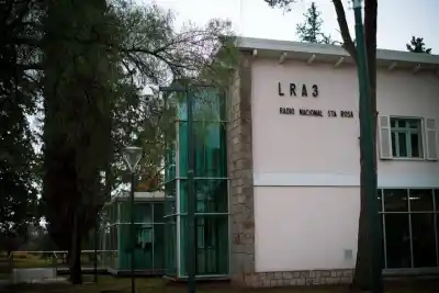 Radio Nacional, en pie de guerra: los salarios que indignan a los trabajadores