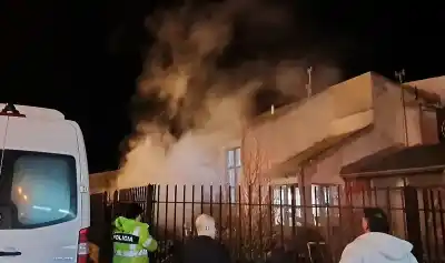Se activó la alarma en un galpón de Chacra II: lo que encontraron los bomberos adentro