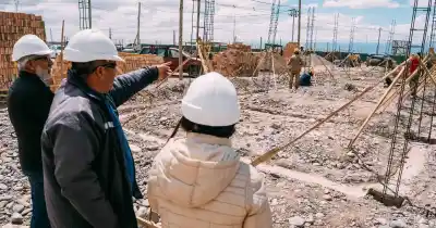 Chimbas ya tiene su primer polideportivo cubierto: así va la obra que cambiará el deporte local
