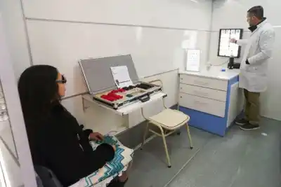 Los anteojos que cambiaron el aula: 8.088 lentes llegaron a chicos de toda la provincia