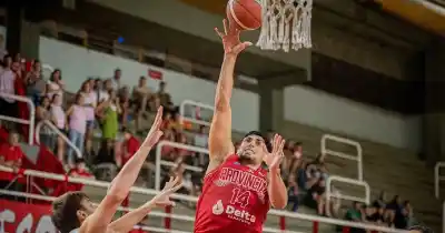 El equipo que arrasó en la fase regular ahora enfrenta un desafío clave en los playoffs