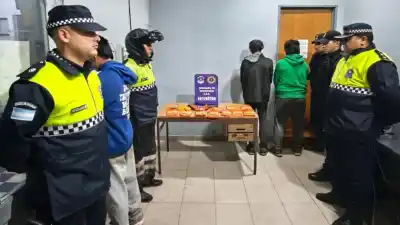 El operativo cerrojo que terminó con tres detenidos: dónde los atraparon y qué llevaban