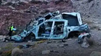 Una camioneta con mineros cayó al vacío en la Quebrada de Sepultura: el desenlace que nadie esperaba