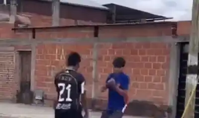 Vecinos del Sudeste ya no saben qué hacer con las peleas de jóvenes: el video que lo muestra todo