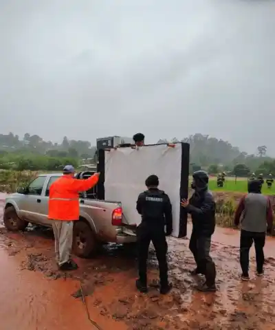 Andresito: el agua ya bajó, pero las 20 familias evacuadas no vuelven solas a casa